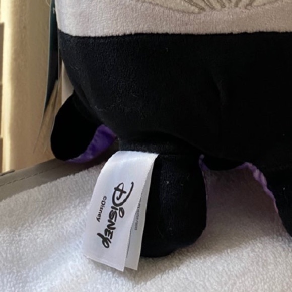 6.5” Disney Ursula Squishmallow - Picture 5 of 5